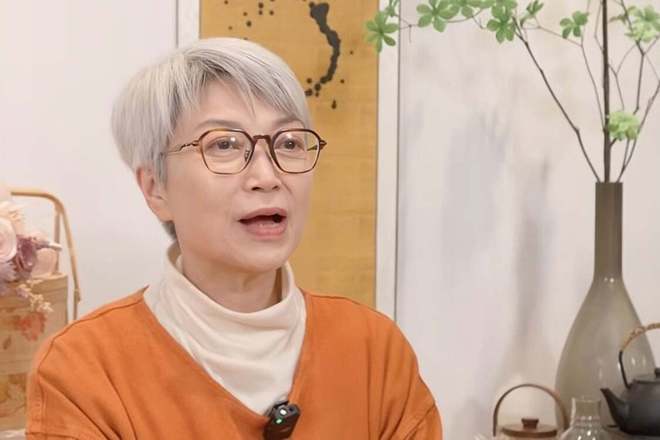 陈敏儿自述夫逝后清空遗物，黄日华回忆其临终点滴