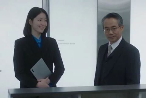 我的王室死对头主演许楠儁被曝与同剧女星洪伊雪热恋，女方澄清：只是大学同学