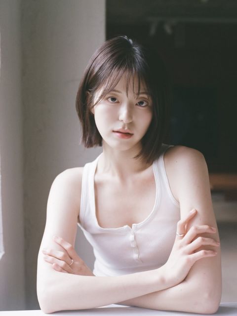 我的王室死对头主演许楠儁被曝与同剧女星洪伊雪热恋，女方澄清：只是大学同学