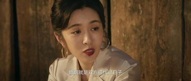 一生争夺舞台中央，终成连名字都留不下的配角