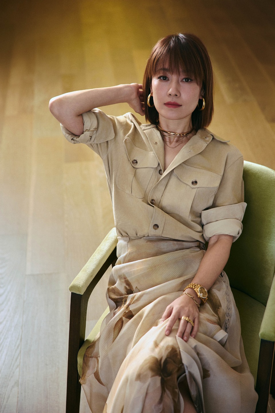 马伊琍心藏热忱岁月悠长 于影像交迭间步步生风  第7张