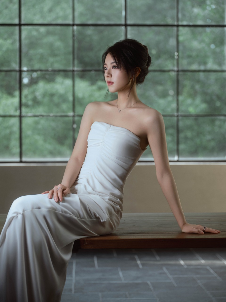 赵今麦纯白与纯棉 交织成一首轻柔的复调
