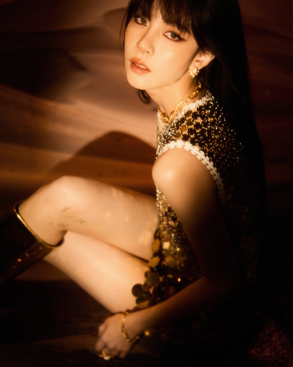 宋妍霏奔赴流转的绮丽邀约 感受自由本真的共鸣