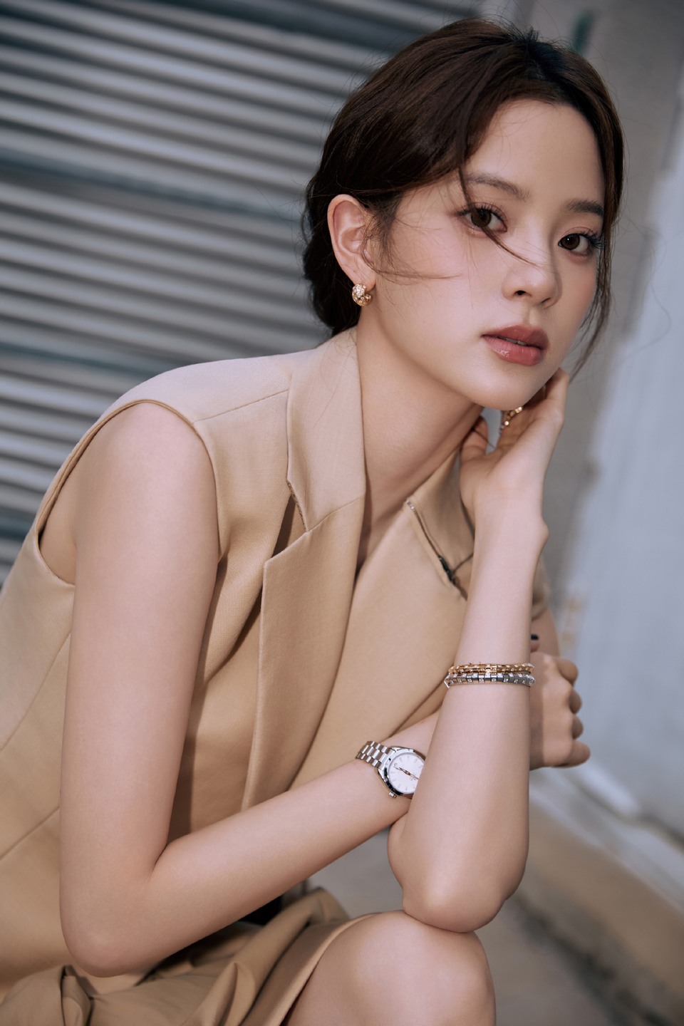 欧阳娜娜午后自由感召 光影回眸追溯灵感时刻  第9张