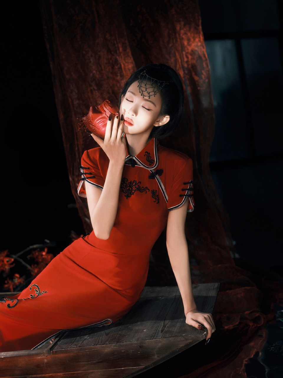 孟子义灵魂画押结定契约 曼妙身姿坠入神秘梦境  第2张