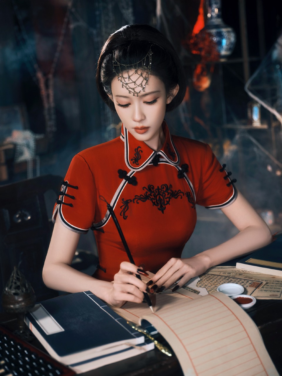 孟子义灵魂画押结定契约 曼妙身姿坠入神秘梦境  第3张