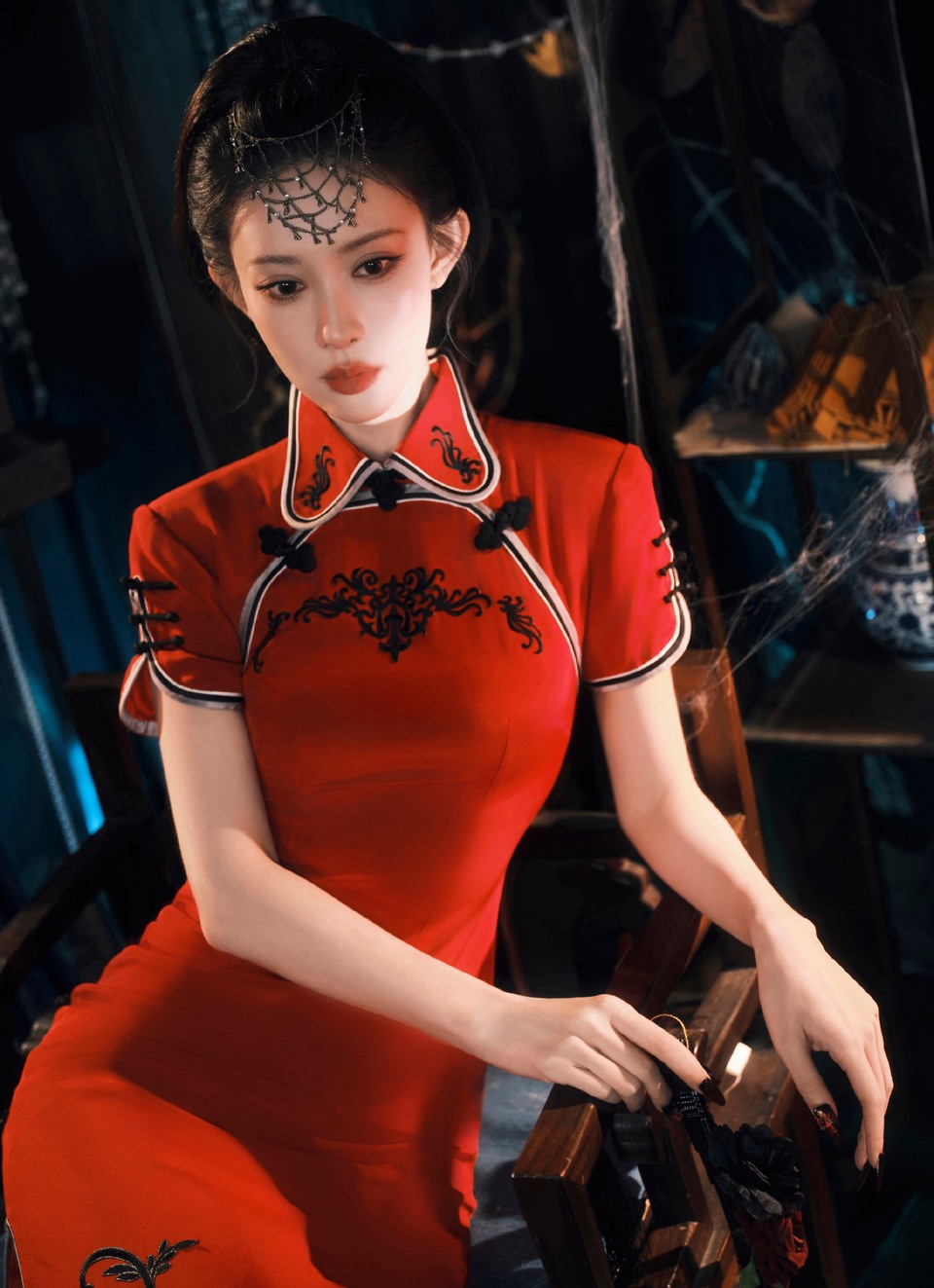 孟子义灵魂画押结定契约 曼妙身姿坠入神秘梦境  第10张