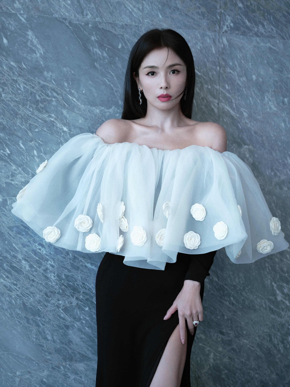 刘涛洁白纯净华丽高贵 如天鹅伫立优雅流转