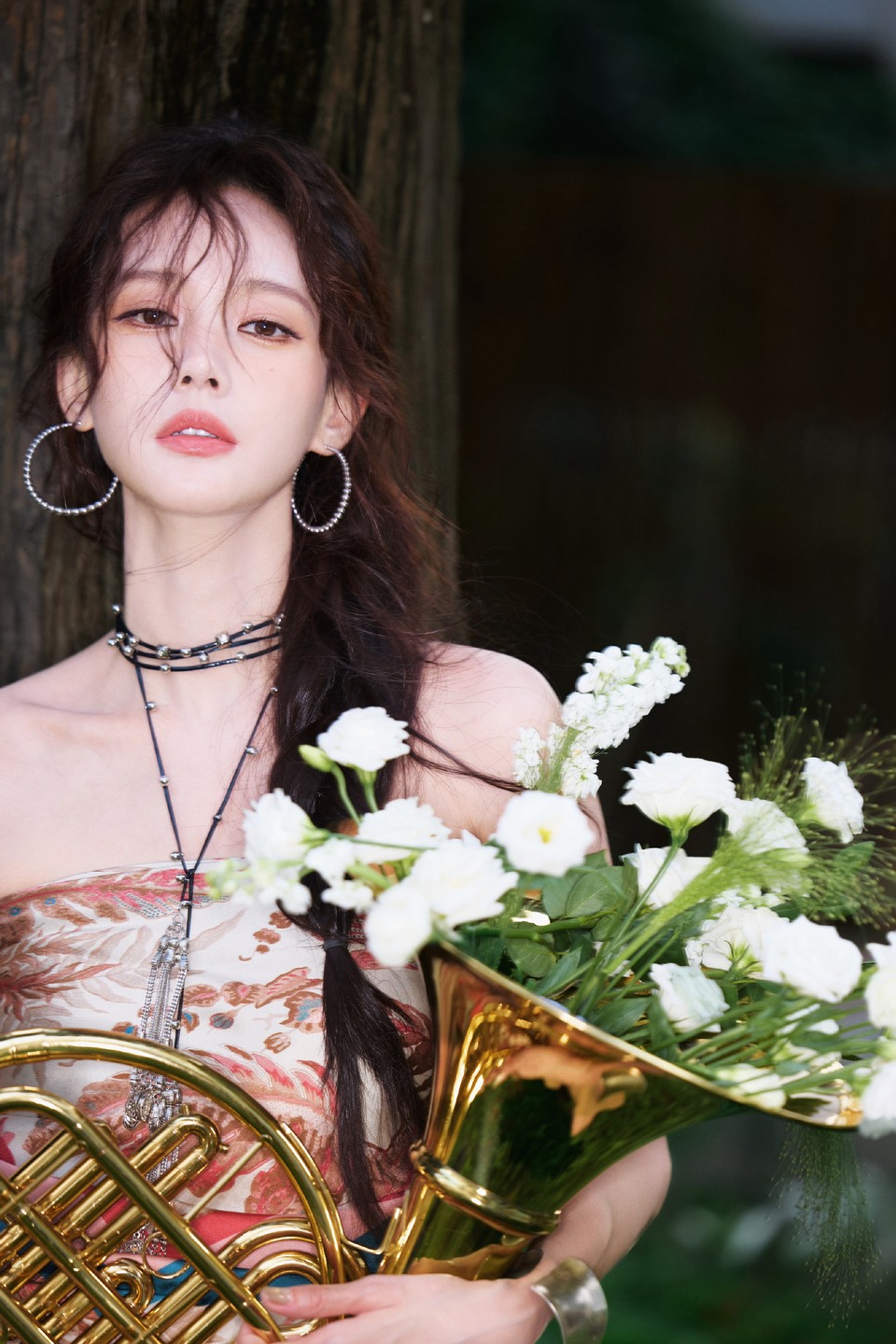 李一桐张扬肆意尽情享受 不光唱跳还感受了架子鼓  第9张