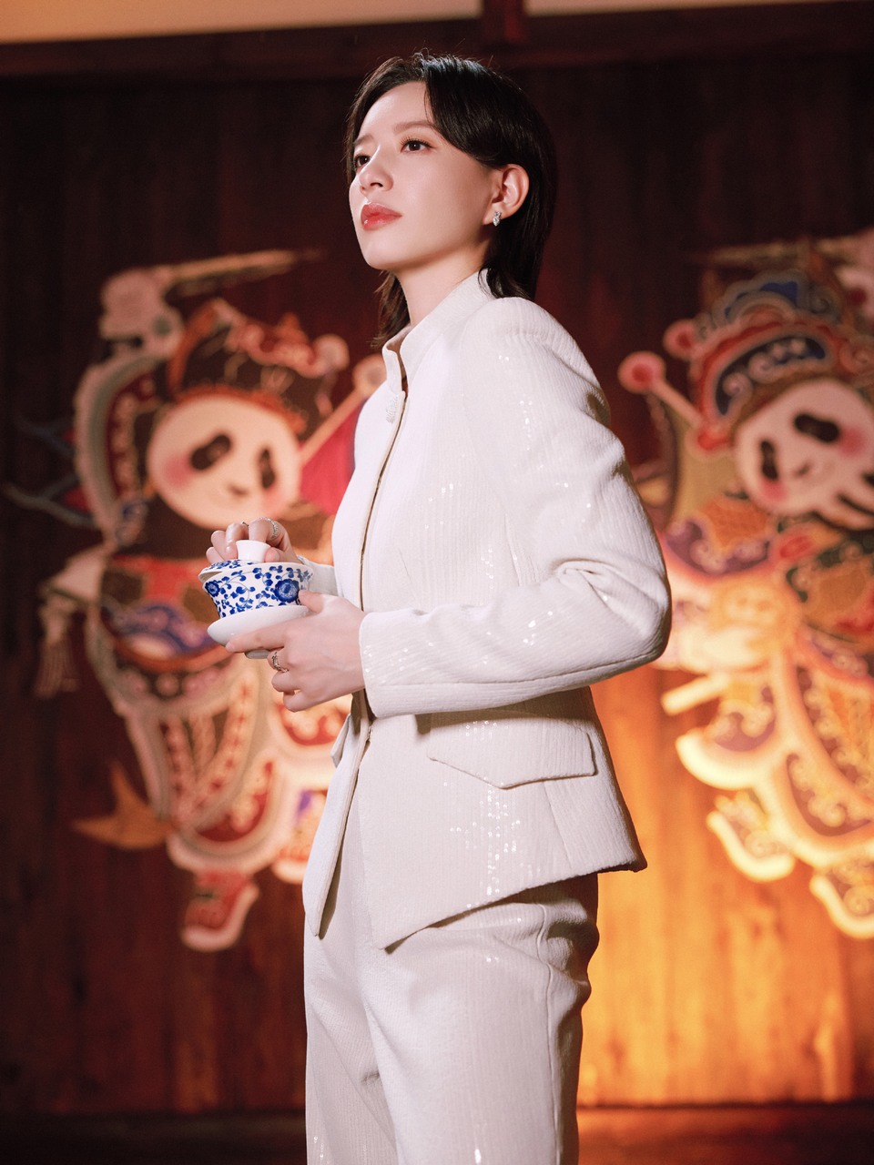 李斯丹妮火种觉醒四度变换 焰流奔涌烫穿屏幕