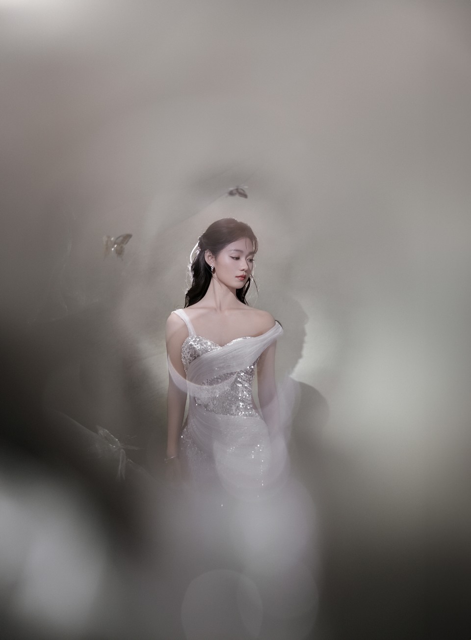 段奥娟闪耀无拘自成焦点 于墨色中感知无边  第2张