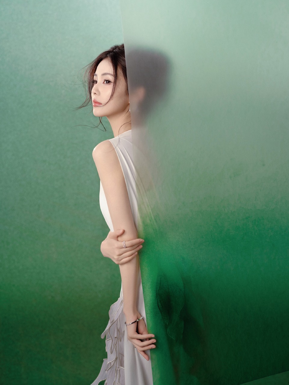 白鹿春裁雅韵步步焕新 微风轻奏序曲晕染盎然春意  第7张