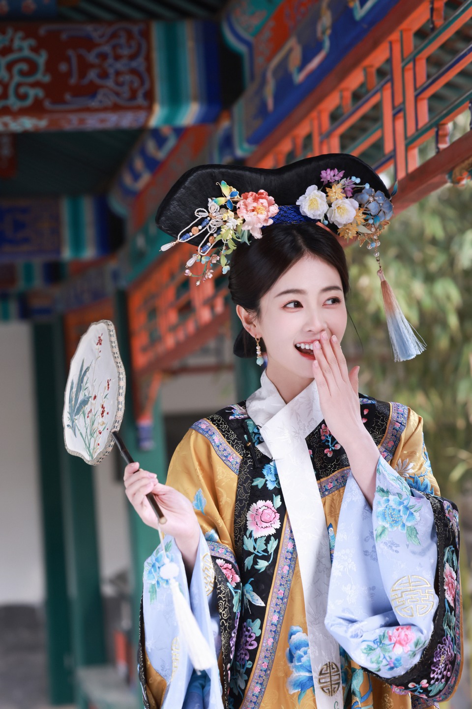 白鹿清宫古韵莞尔嫣然 回眸杏花微雨沉浸灵动美感  第4张