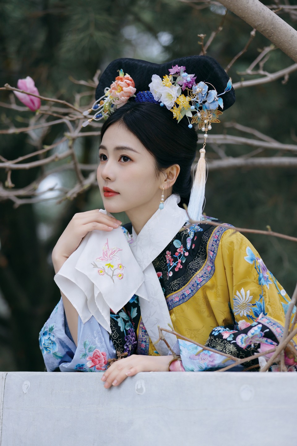 白鹿清宫古韵莞尔嫣然 回眸杏花微雨沉浸灵动美感  第3张