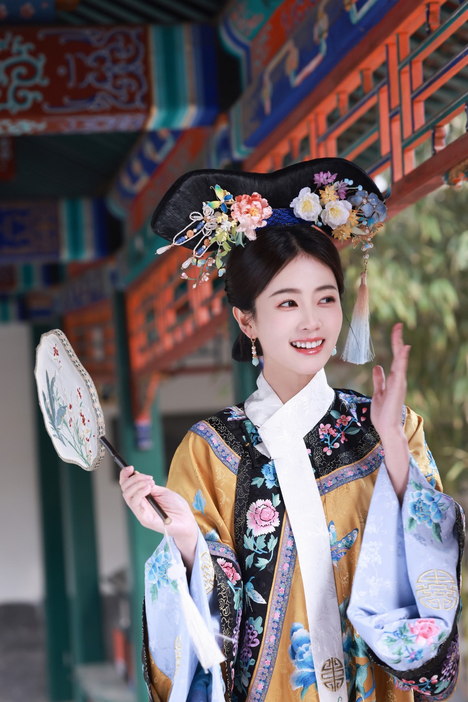 白鹿清宫古韵莞尔嫣然 回眸杏花微雨沉浸灵动美感  第6张