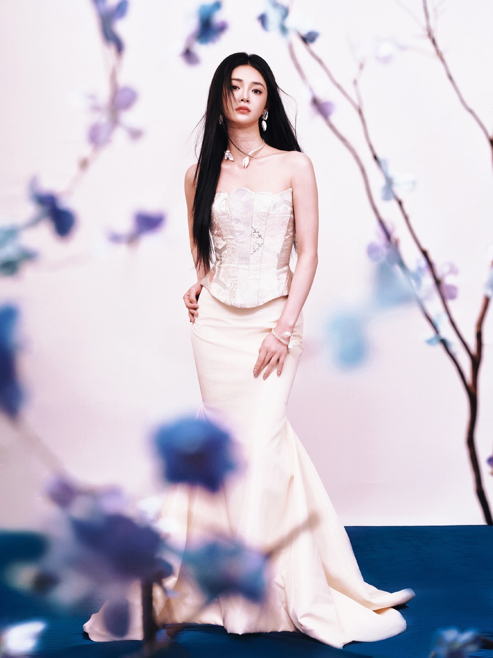 周洁琼东方雅韵摇曳婀娜 浮光掠影绽放温婉芳华