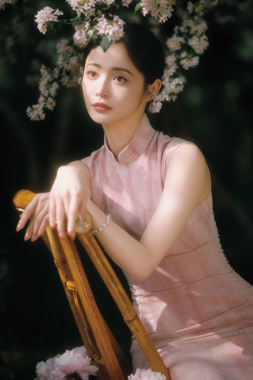 周洁琼婀娜浅笑摇曳生姿 在暖阳中散发魅力  第7张