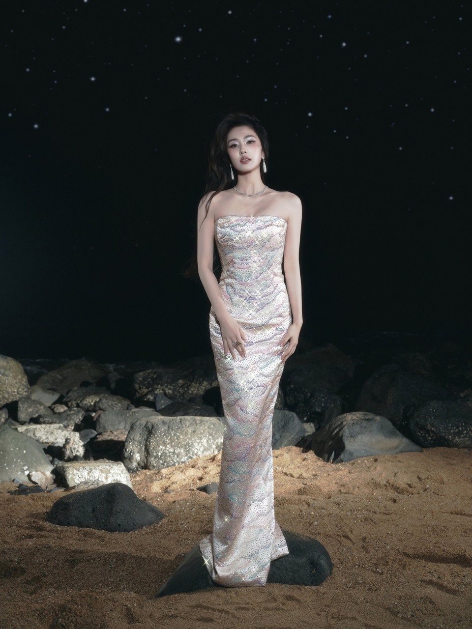 白鹿时光浸染的粉色绸缎下流淌着不语的星河 沉静自有力量