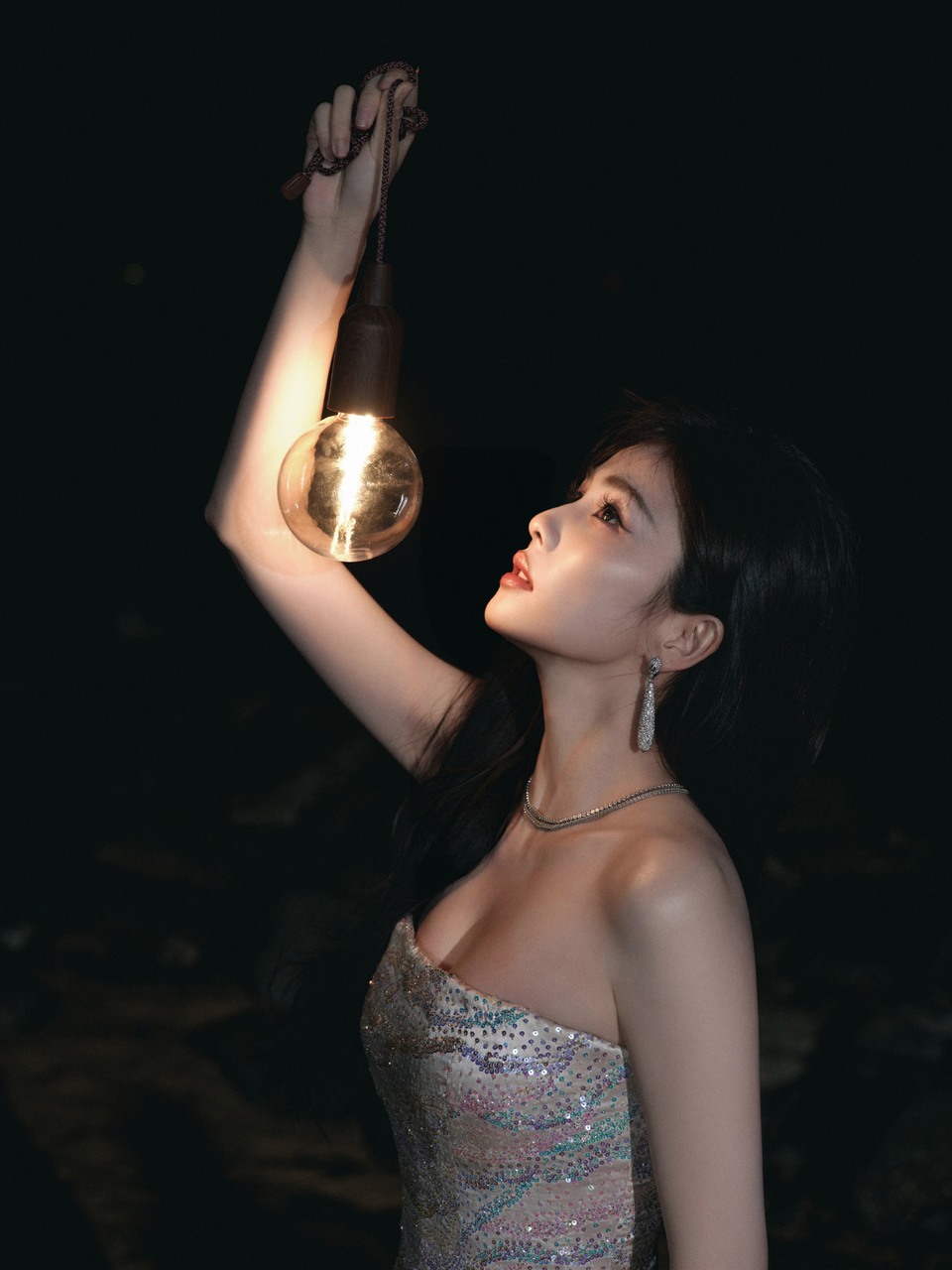 白鹿时光浸染的粉色绸缎下流淌着不语的星河 沉静自有力量