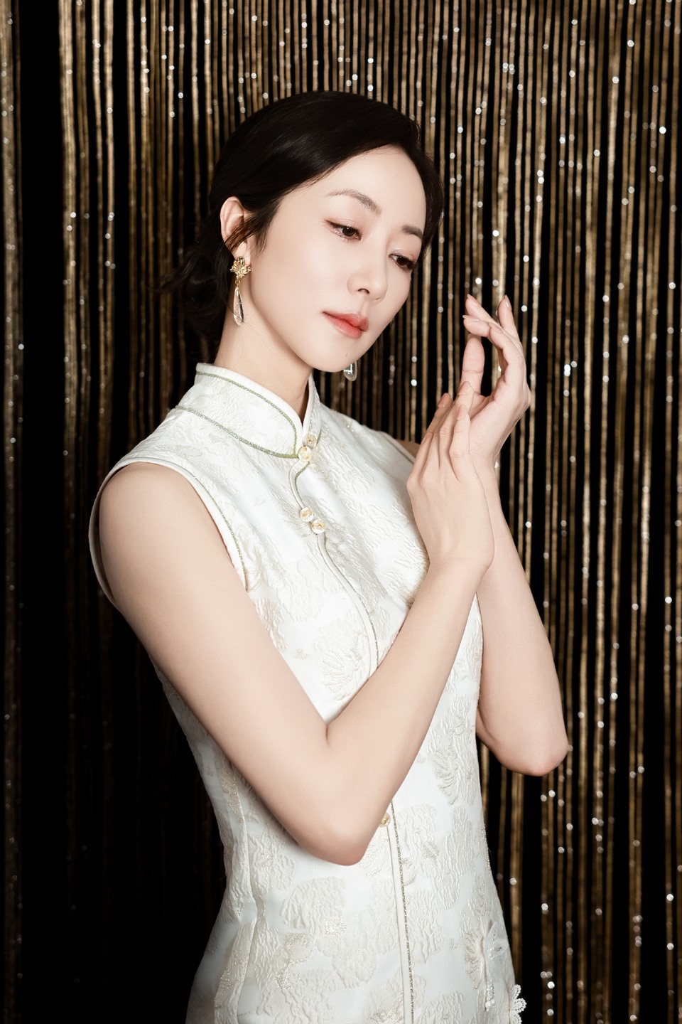 韩雪光影唤醒记忆 每一步都踏进流动的美学幻境