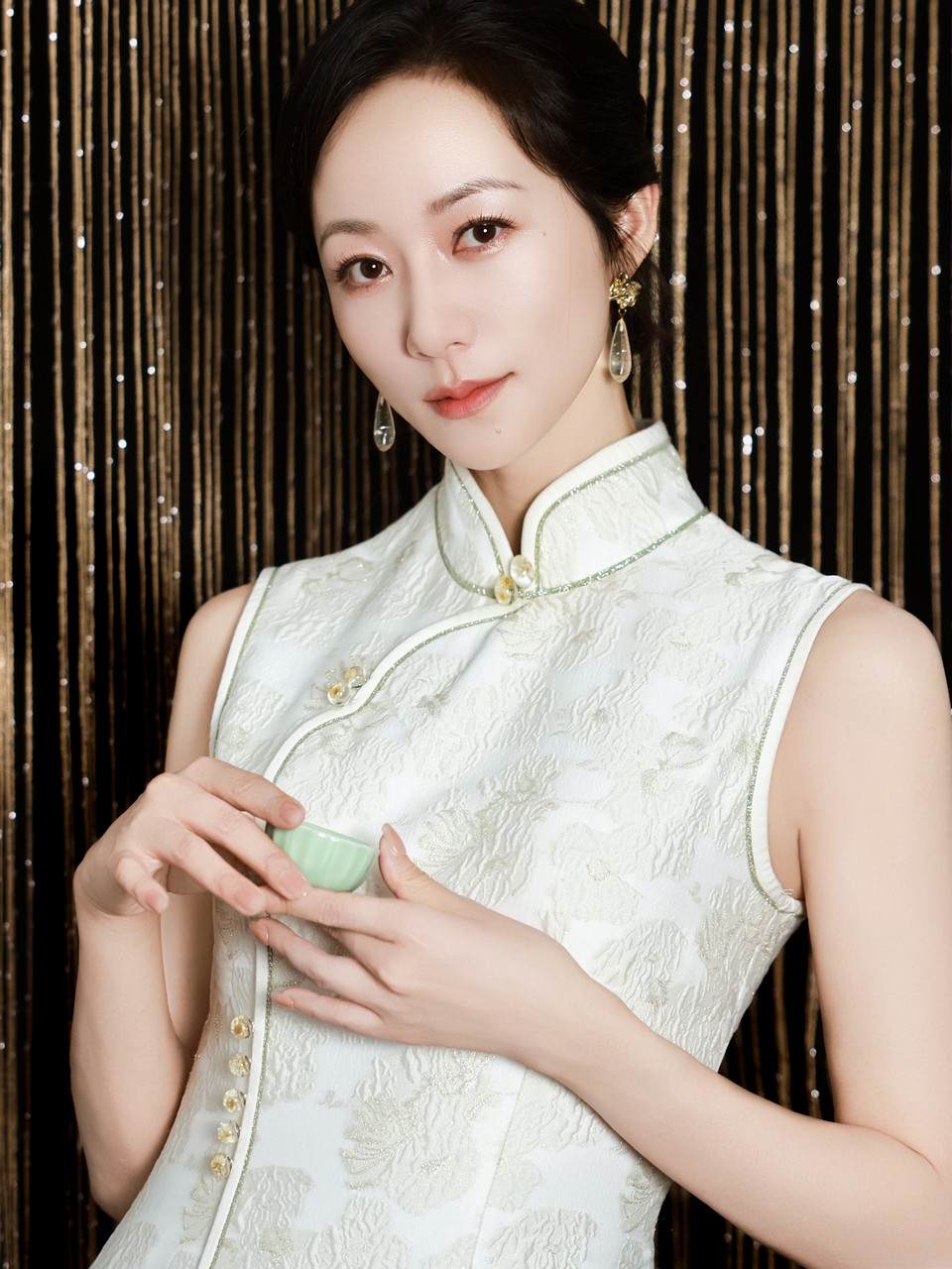 韩雪光影唤醒记忆 每一步都踏进流动的美学幻境