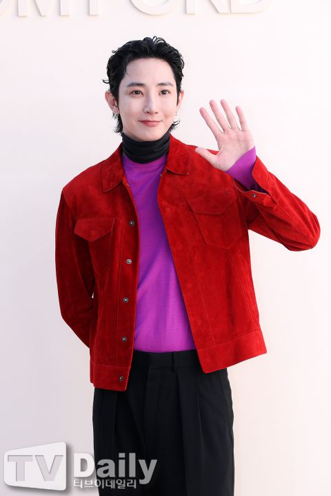 李洙赫辞演女皇的后宫们，李钟圆或接替加入秀智的豪华后宫阵容