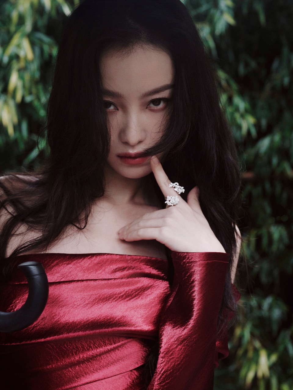 倪妮细雨朦胧光芒辉映 让美从心底自在生长  第7张