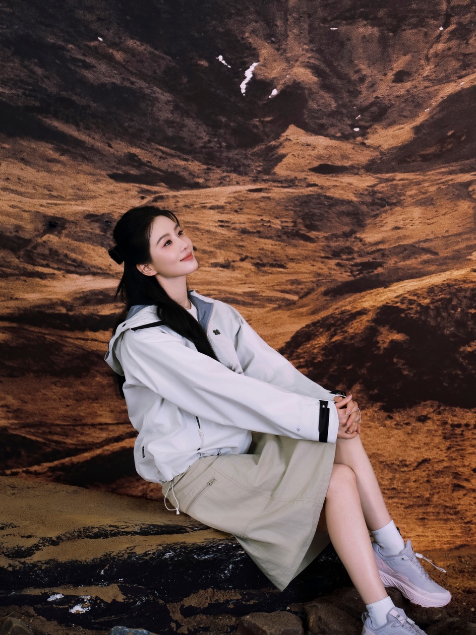 刘诗诗迈入自然秘境 一呼一吸间治愈在自然里永续