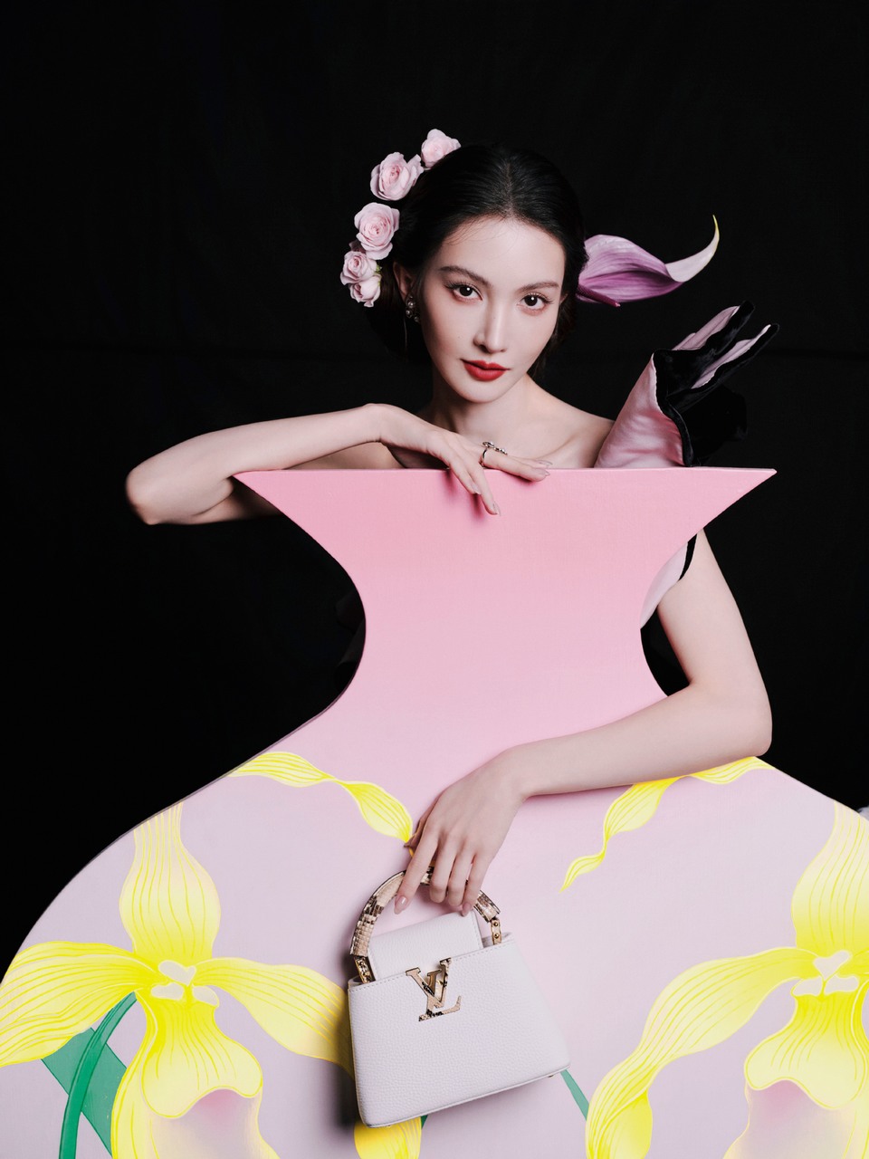 金晨花明玉净染于天地之间 层叠花瓣摇曳玉兰香气  第11张