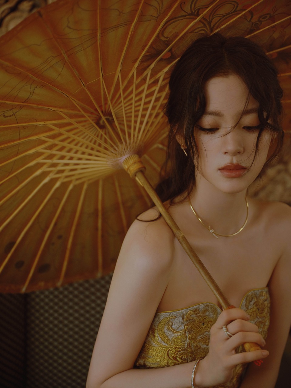 欧阳娜娜衣针绣经典 携一阵「中国风」出发  第8张
