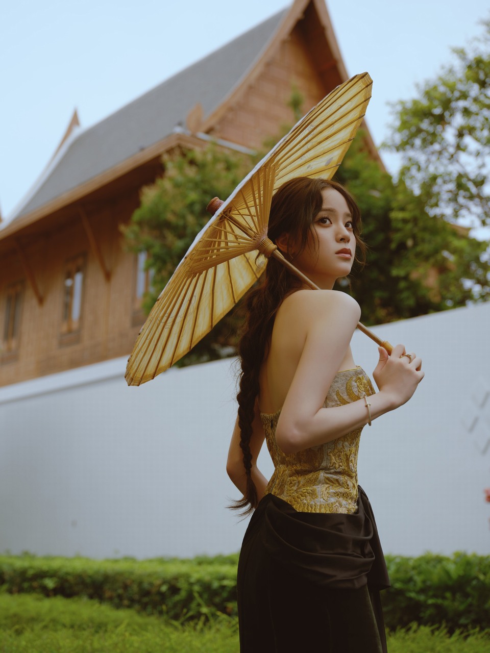 欧阳娜娜衣针绣经典 携一阵「中国风」出发  第9张