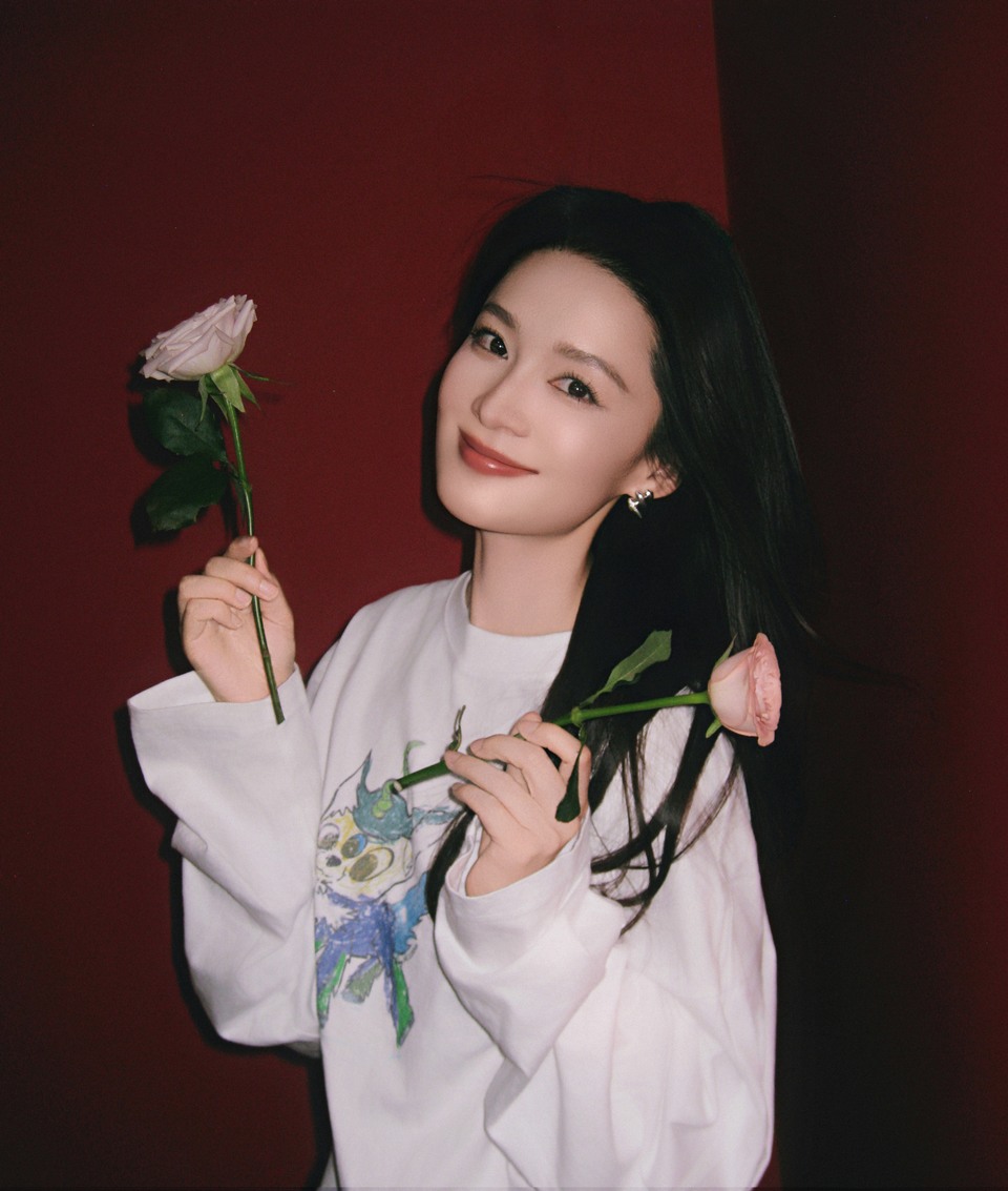 李沁花香漫过指尖 “沁心瞬间”心动来电  第8张