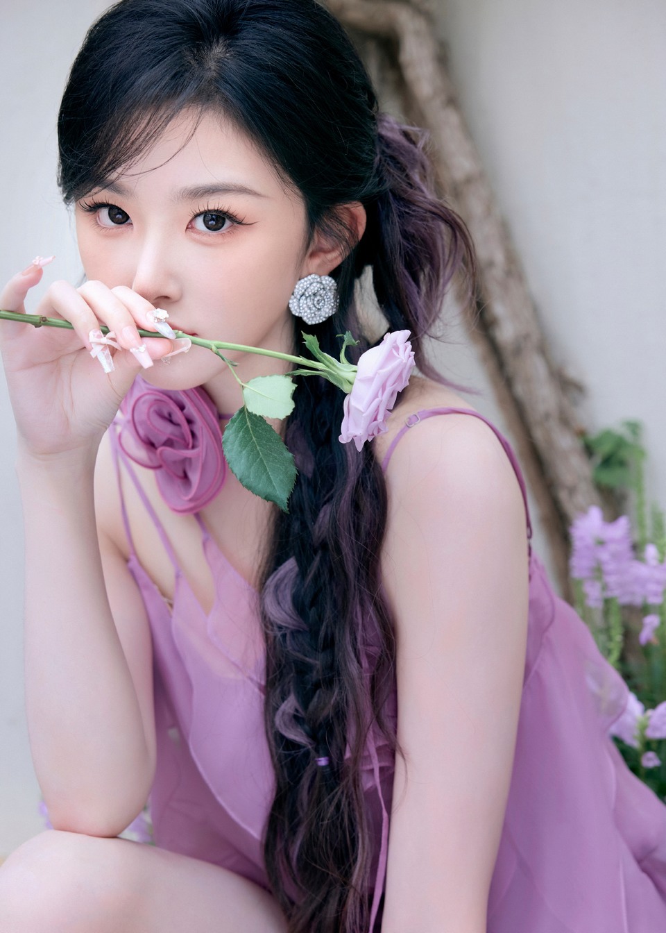 孔雪儿捕捉秋日暖阳 馥郁芬芳悠享瑰趣时光  第10张
