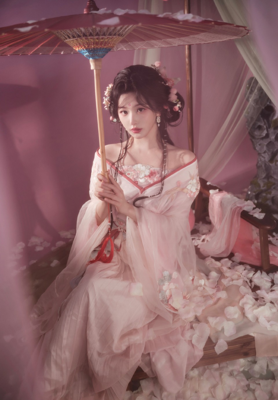 孔雪儿变身邪恶水蜜桃妖 桃之夭夭灼灼其华  第6张