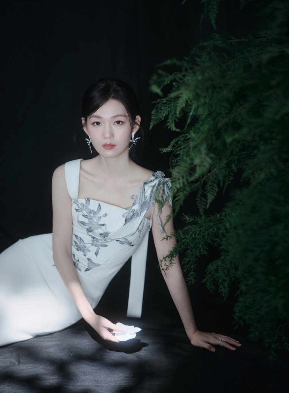 段奥娟枝影摇曳墨色生香 一起共赴乡村音乐盛宴  第8张