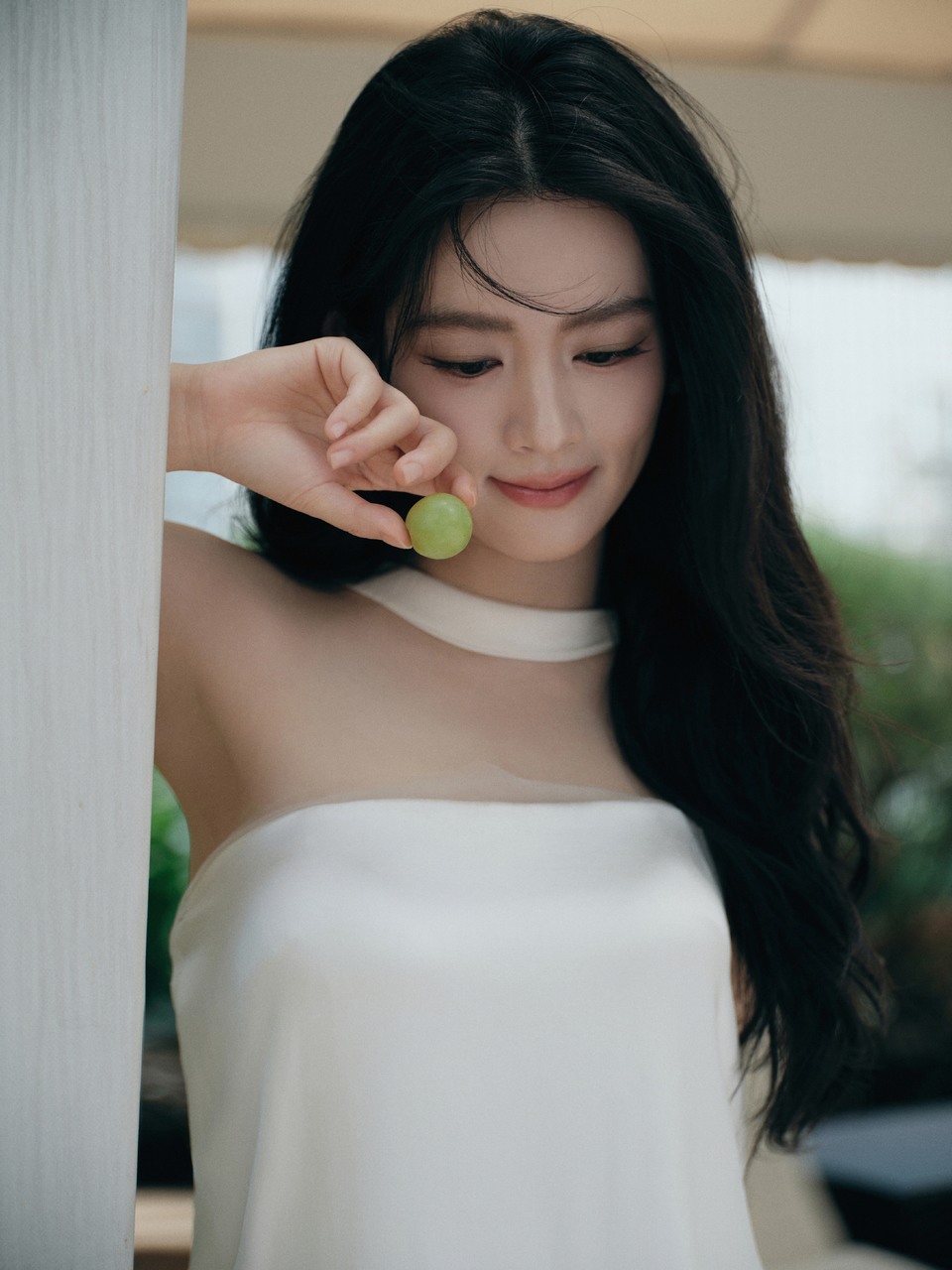 陈昊宇绿意悠悠素衣染香 花影婆娑沉溺眼底  第6张