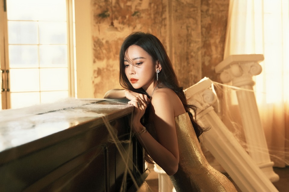 于文文鎏金岁月悄然绽放 彼岸人鱼美感侵略  第7张