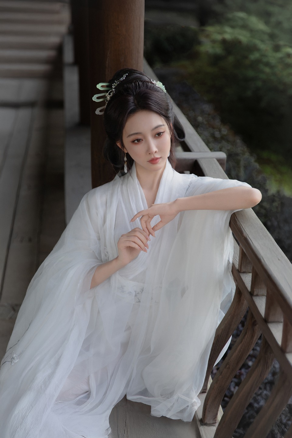 宣璐一半素心以清简 一半寂静许清欢