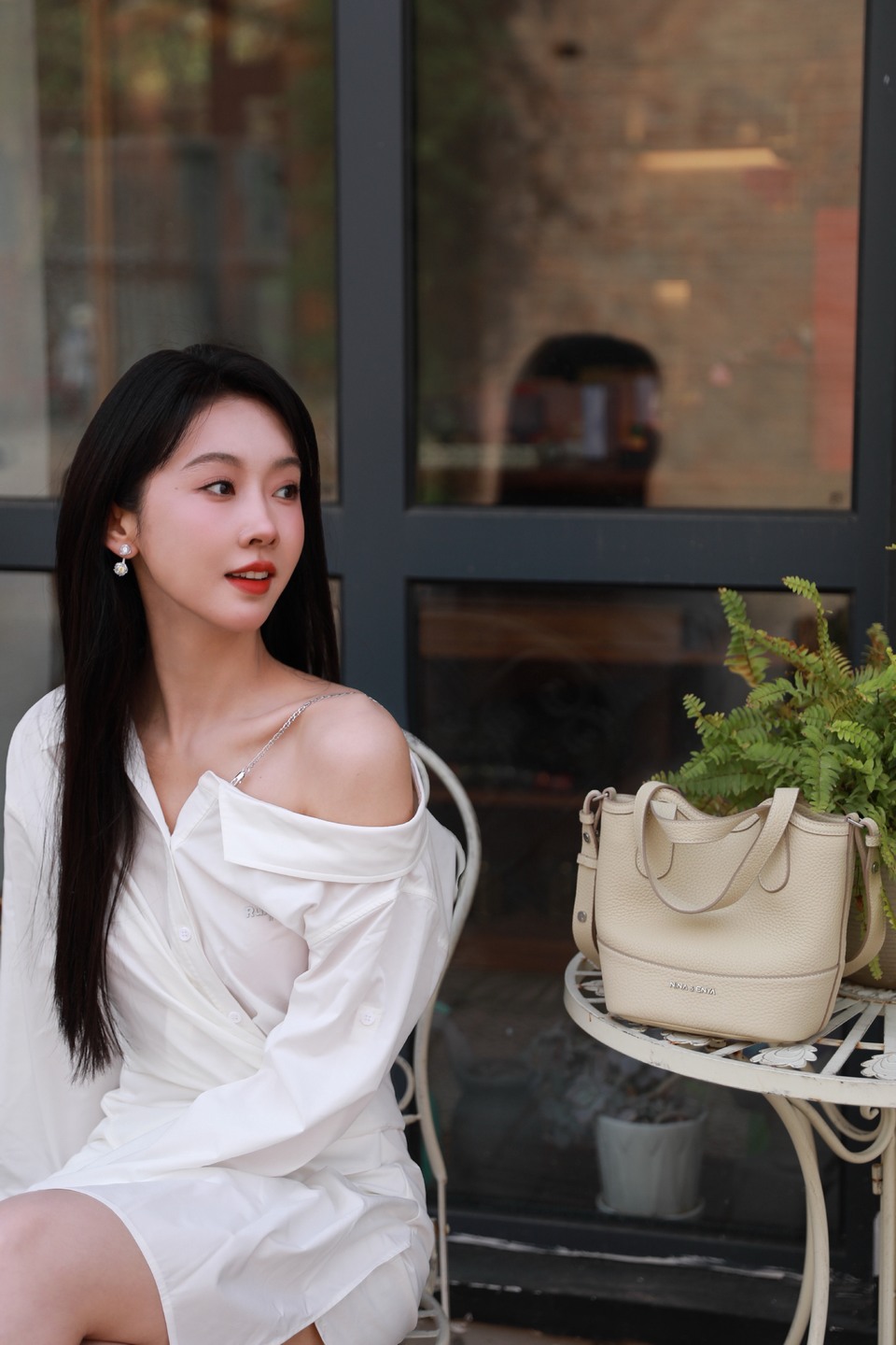 宣璐惬意午后记录美好 步履灵动悠然自若