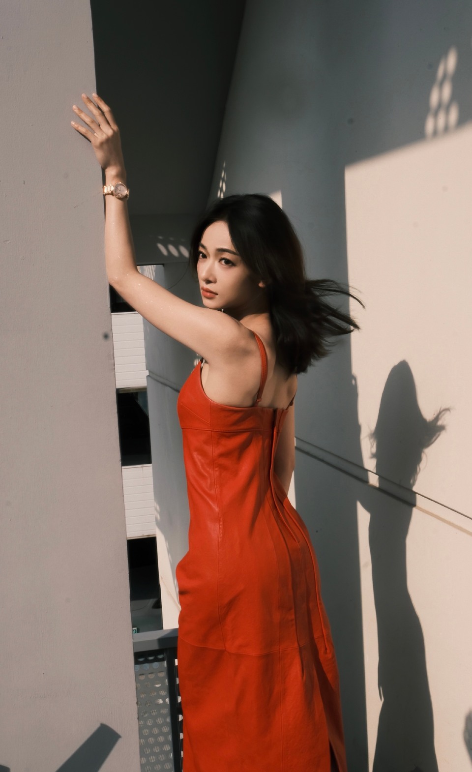 吴谨言美人在骨气韵摄心 率性之中流露出诱惑气氛  第10张