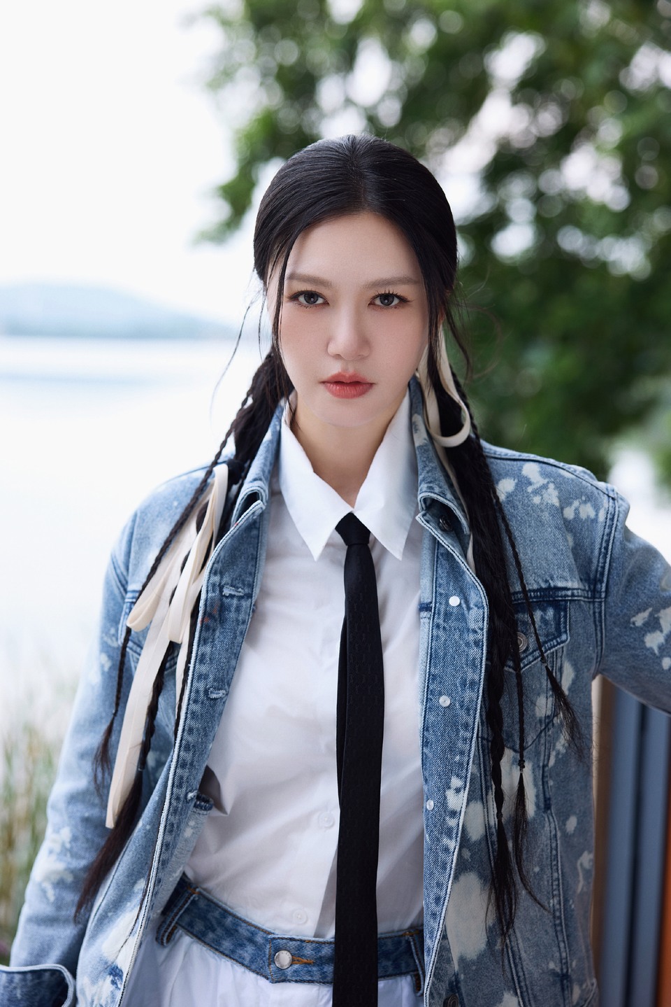 谭维维旅途在落日海边 在肆意烂漫的时光中间  第7张