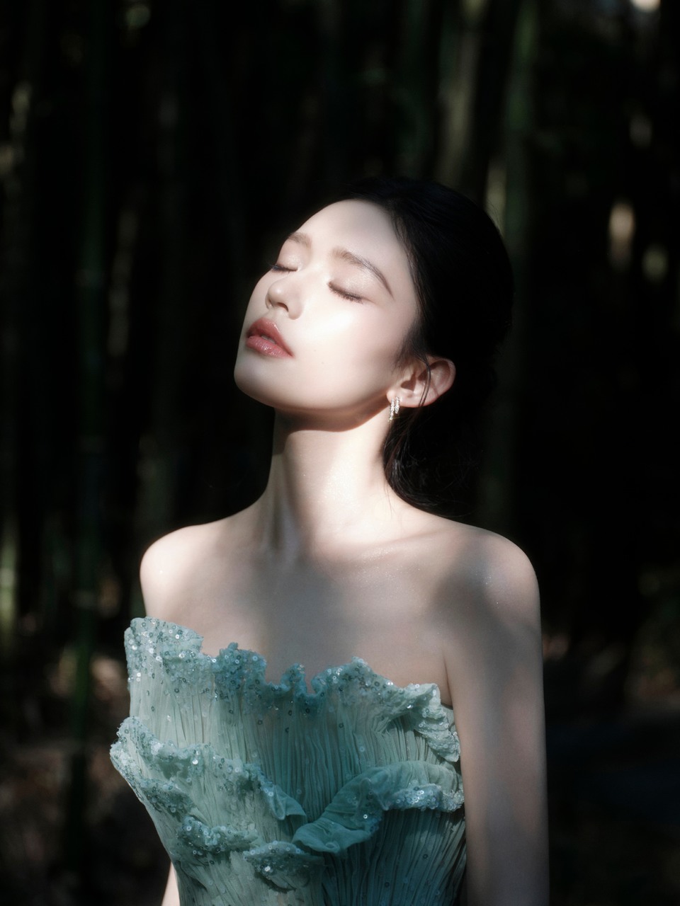 林允绿意舒展沉浮 涤荡缕缕清幽心也随之沉静  第10张