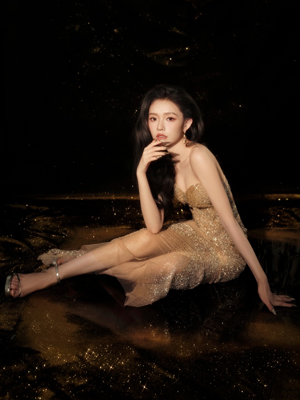 林允时光铺就流沙簌簌 于鎏金漩涡流转璀璨锋芒  第5张
