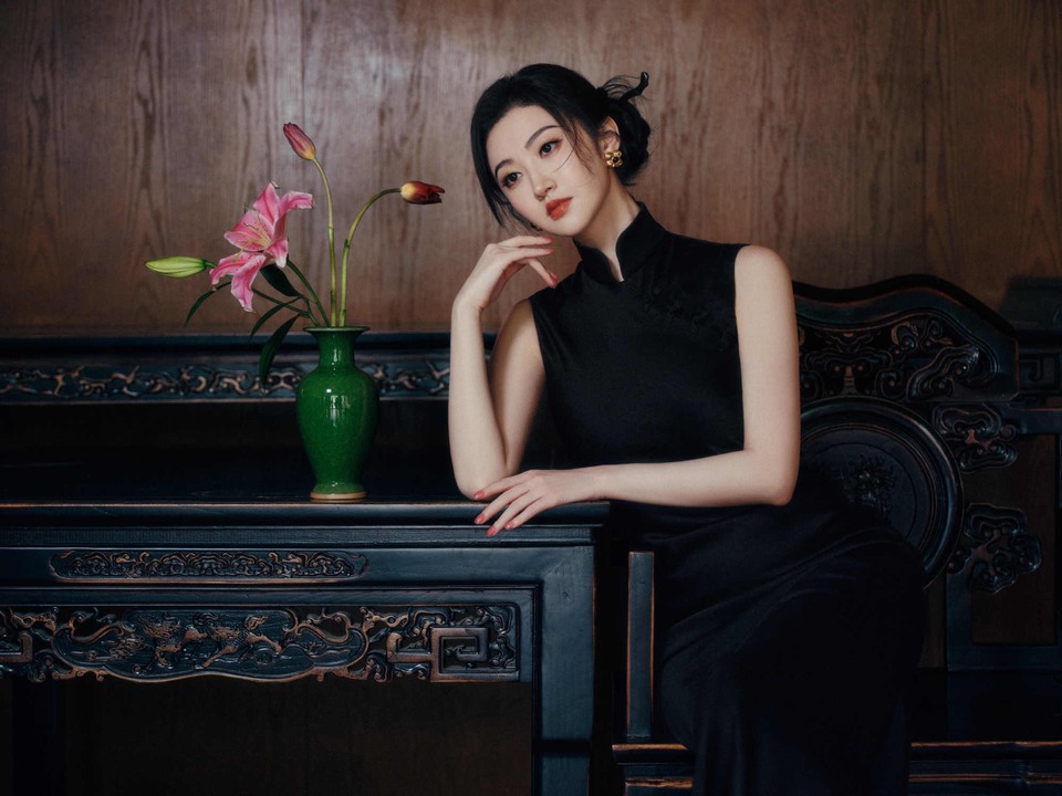 景甜墨韵凝姿屏影摇光映廓 无声处自见真章  第8张