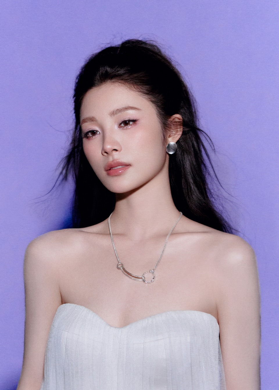 姚晓棠洁白之下朦胧灵动 记录此刻纯白至真  第7张