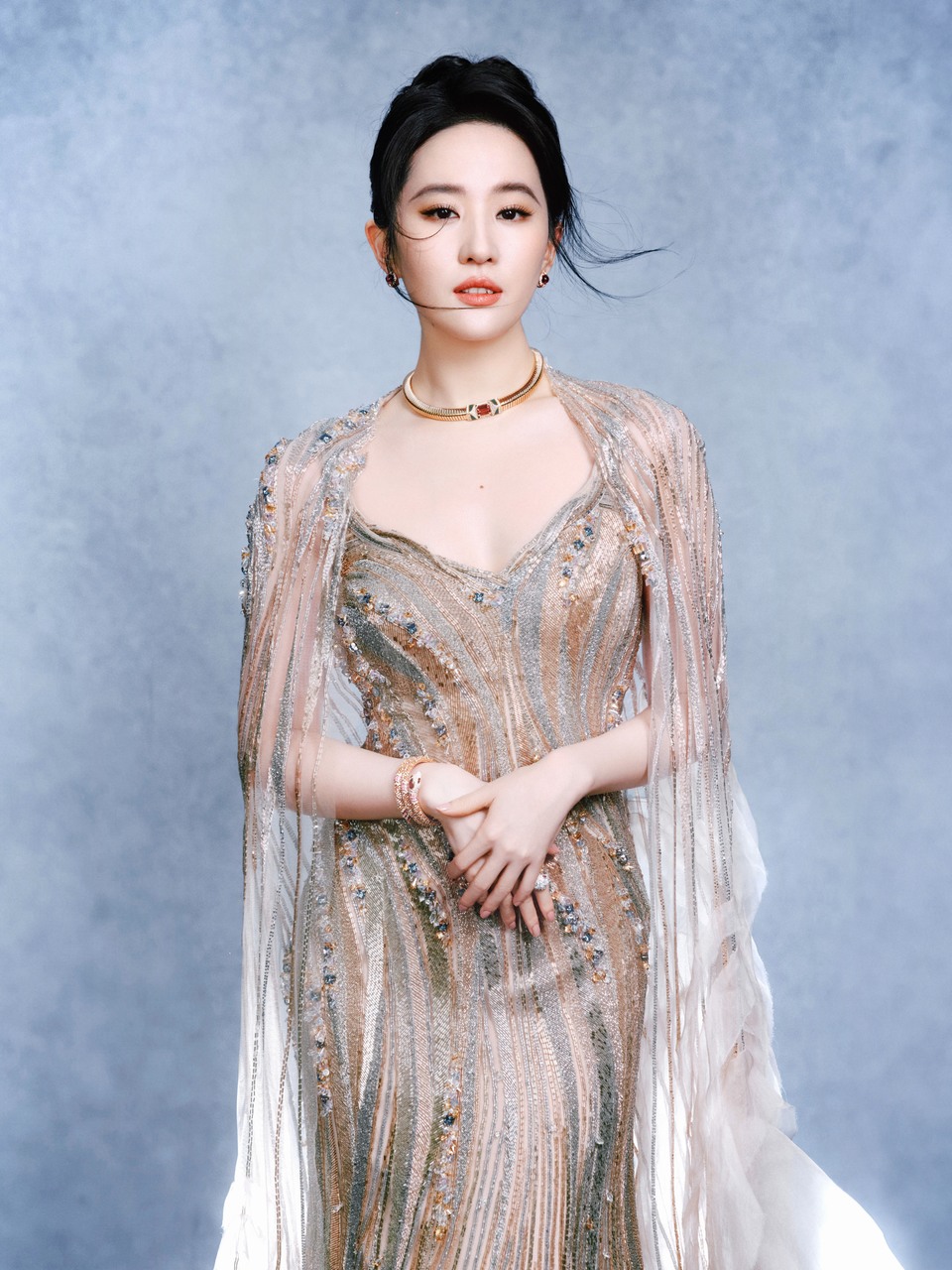 刘亦菲婉约优雅之中又透露非凡气度 散发自信光芒  第6张