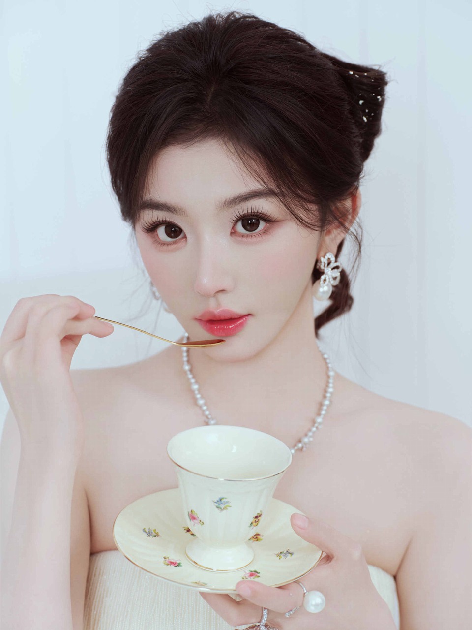 孔雪儿甜度升级心动节奏 唯美温柔刻画灵动之境  第6张