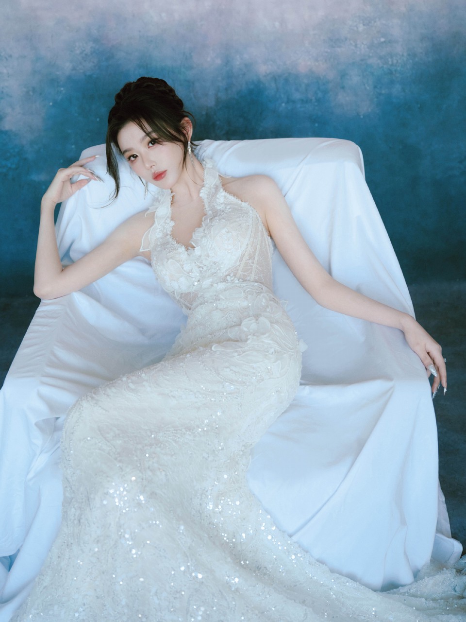 孔雪儿温柔光彩优雅至上 散发出明媚女人味  第9张