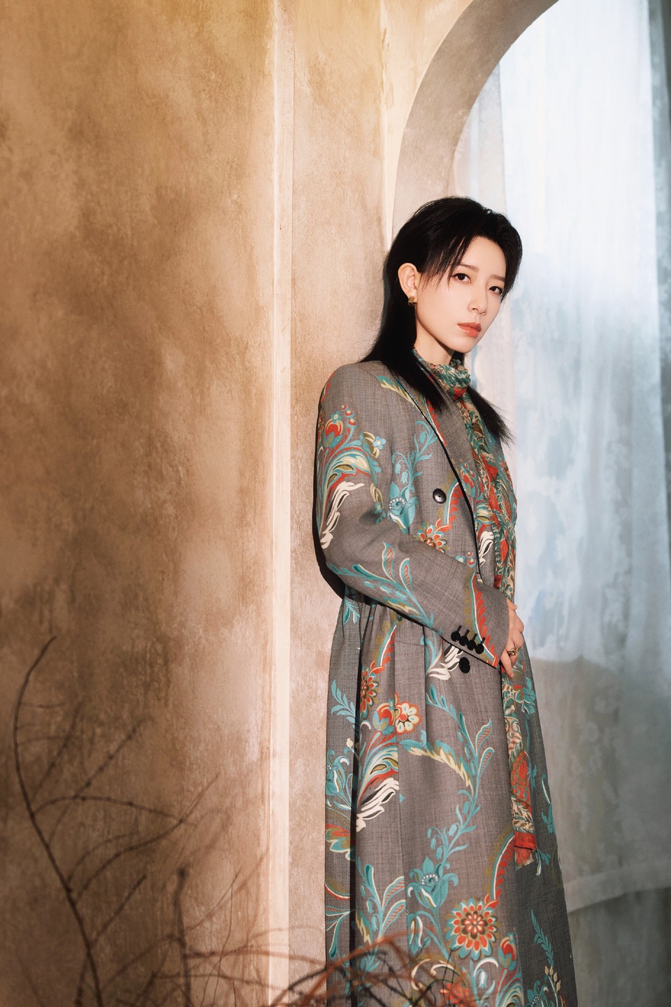 李斯丹妮巾帼如水以形载韵 刚柔于交锋中共生  第5张
