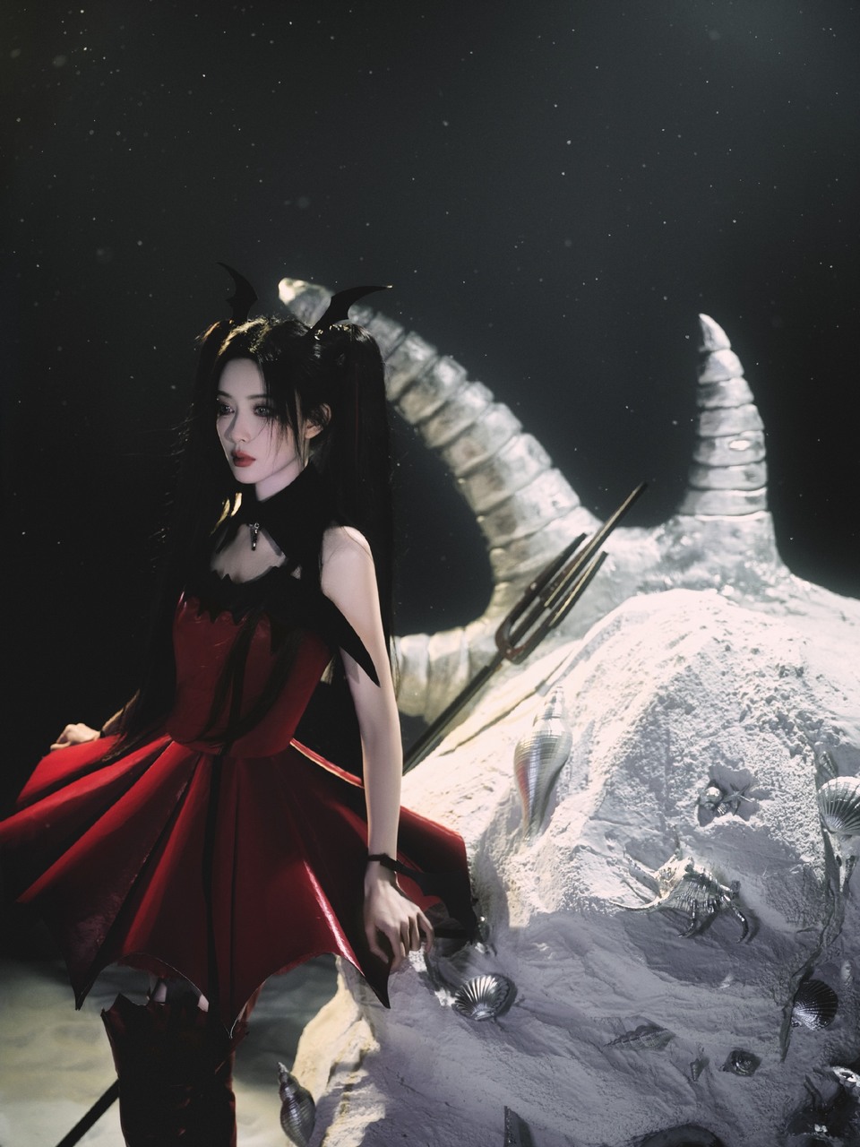孟子义黑暗难掩钻石光芒 奏响一首绯红夜曲  第8张